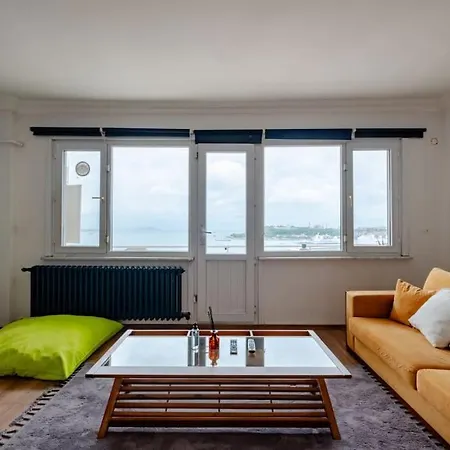 Bosphorus View With 2 Bedrooms And Location דירה *