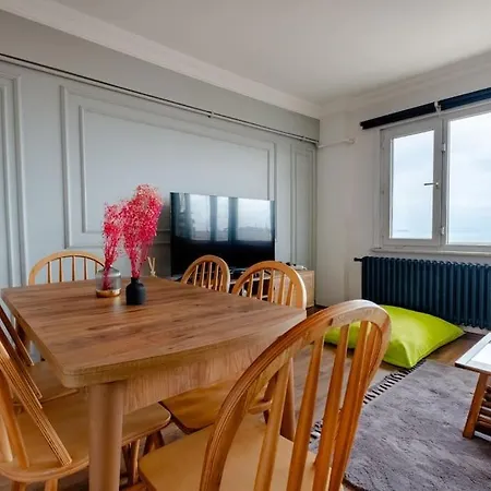 Bosphorus View With 2 Bedrooms And Location דירה *