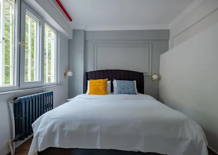 Bosphorus View With 2 Bedrooms And Location